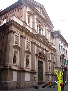 Facciata chiesa dei Santi Martiri a Torino