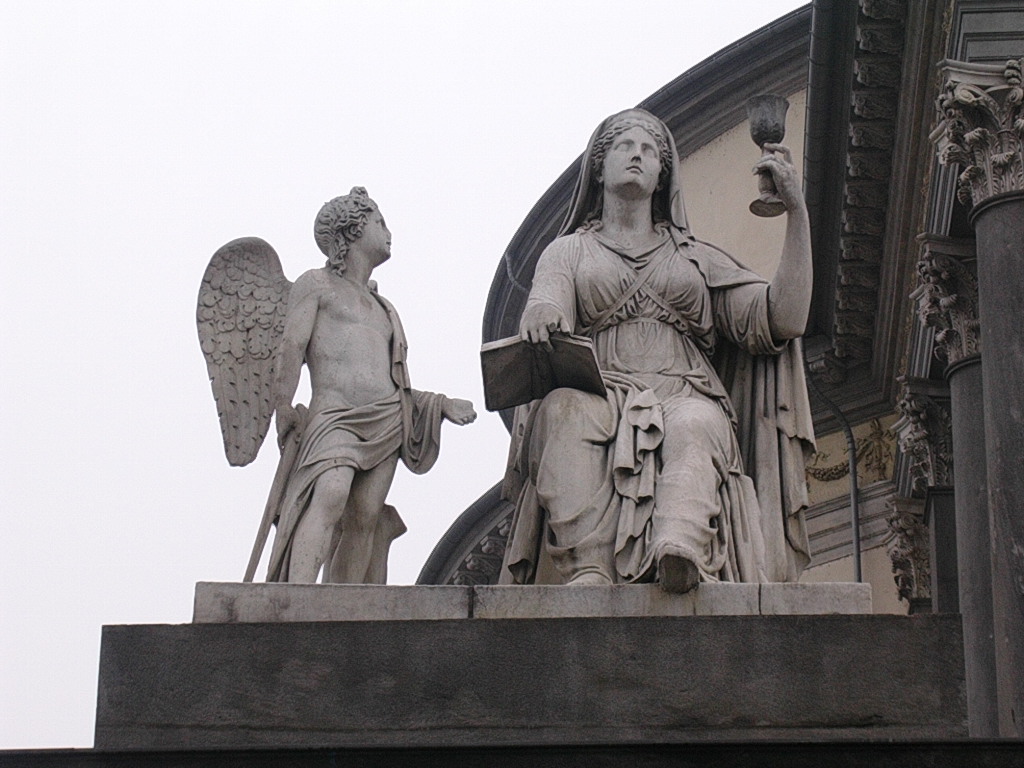 Statua Fede.jpg