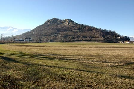 Rocca di Cavour vista dal lato sud