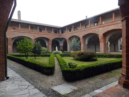 Abbazia dei Santi Nazario e Celso a San Nazzaro Sesia - Chiostro