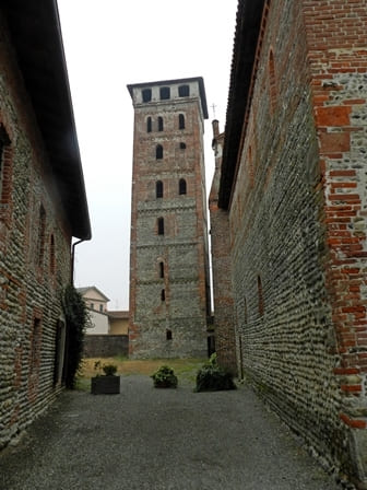 Abbazia dei Santi Nazario e Celso a San Nazzaro Sesia - Campanile