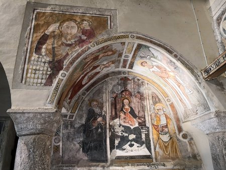 Madonna In Trono S Antonio S Pietro