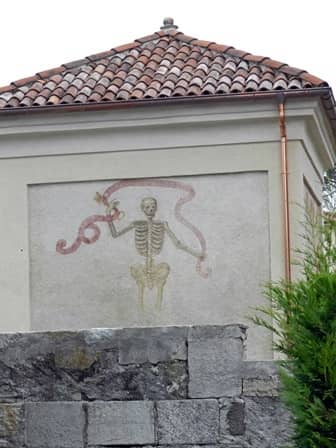 Cimitero di Armeno a Novara