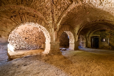 Santuario San Costanzo a Monte (Villar San Costanzo) - Cripta